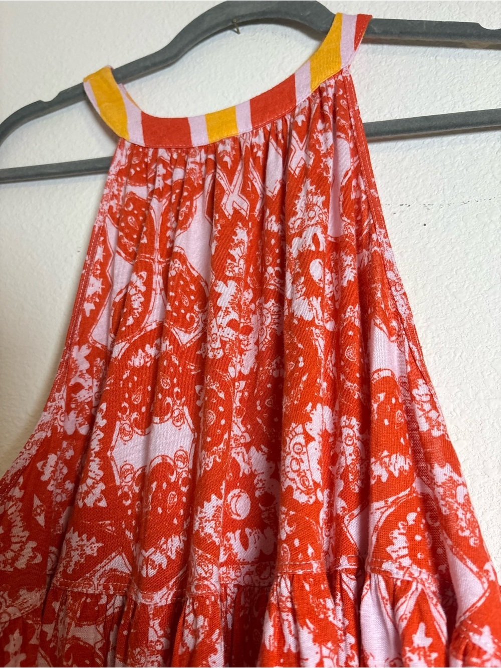 Sleeveless Red Print Halter Swing Top - Picture 3 of 6